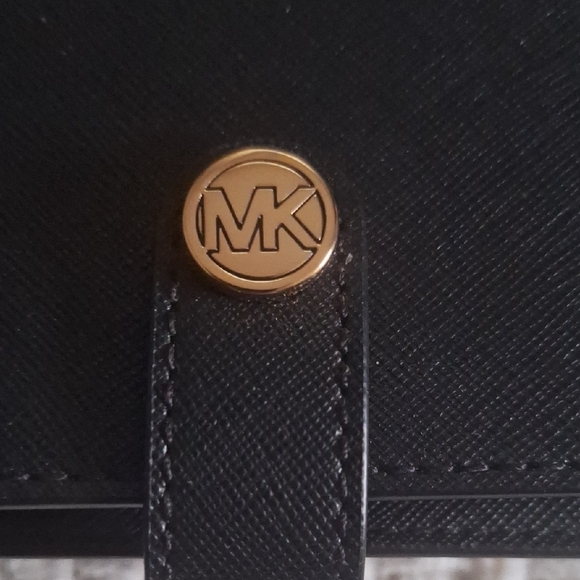 SOLD - Picture 2 of 7